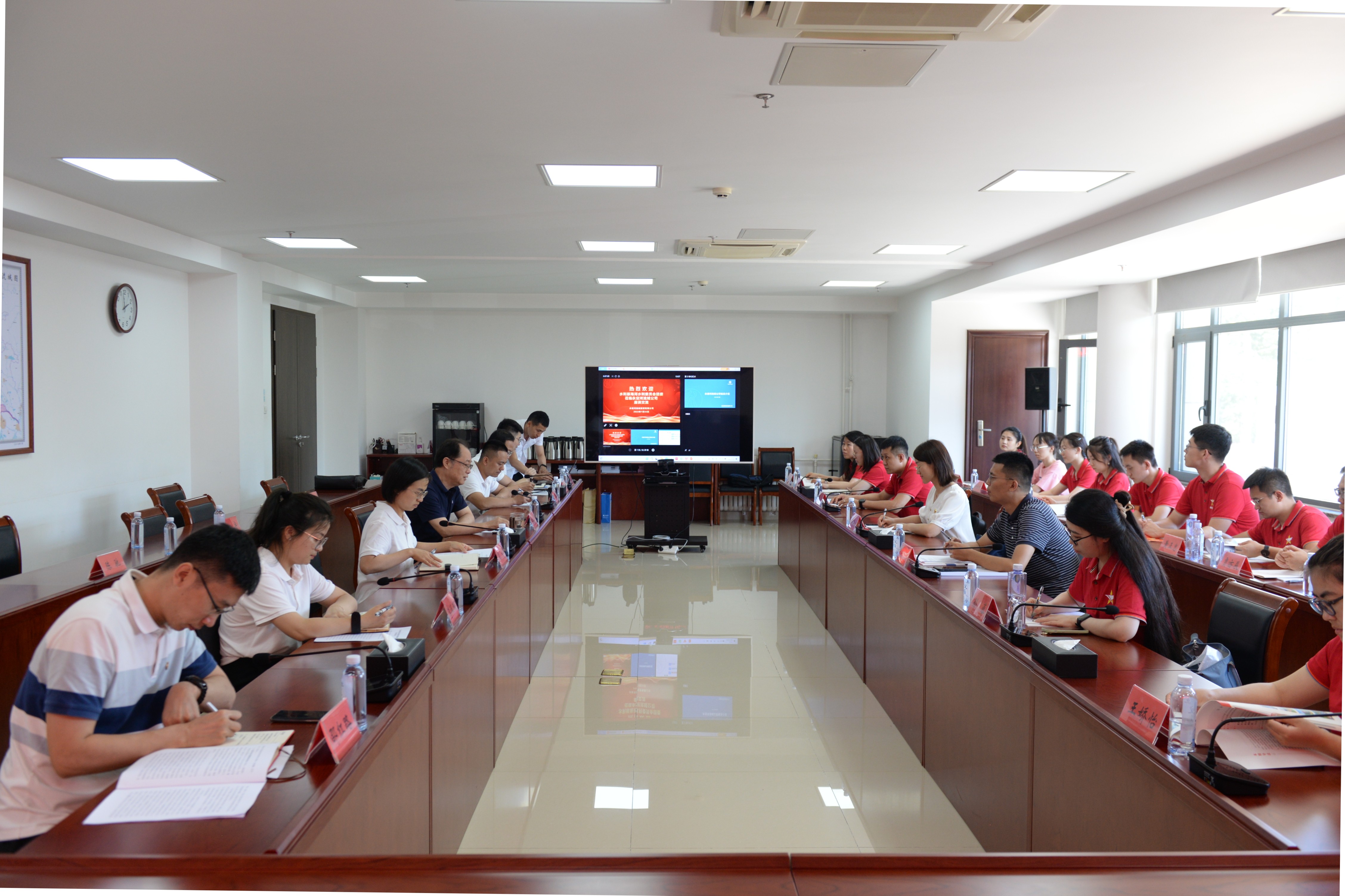 踐行習近平生態(tài)文明思想 建設(shè)永定河綠色生態(tài)廊道——公司團總支與海委團委開展聯(lián)學聯(lián)建活動